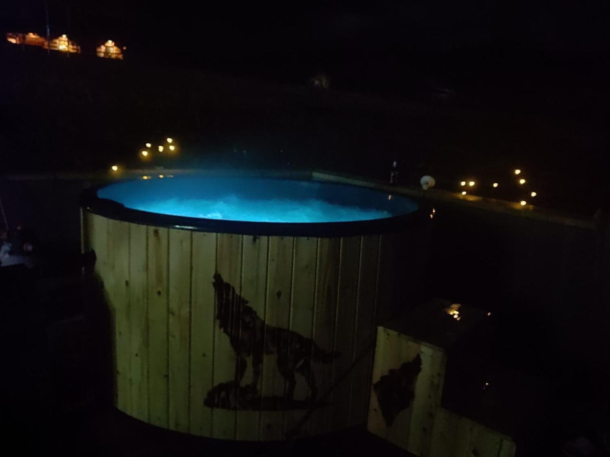 Pokoje Goscinne U Olguni Chyrowa Kültér fotó